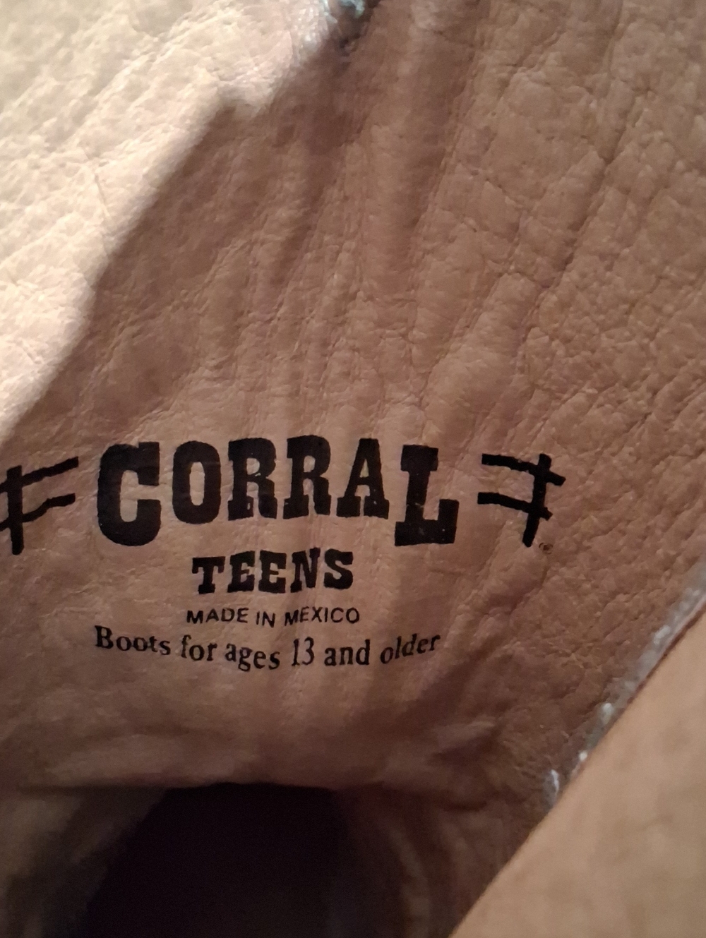 Corral Boots - Picture 4 of 5